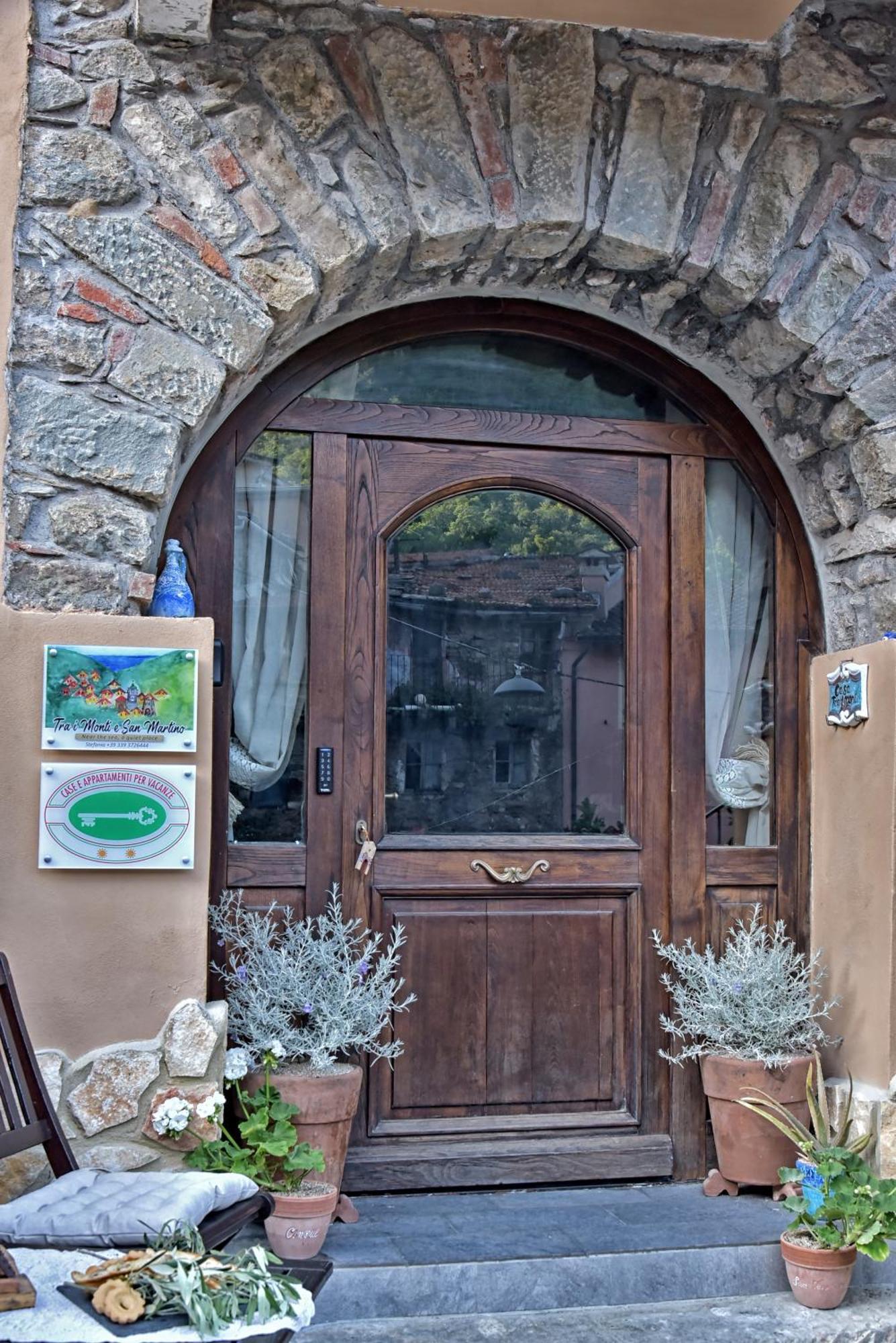 Casa Vacanze Tra I Monti E San Martino Biassa Extérieur photo
